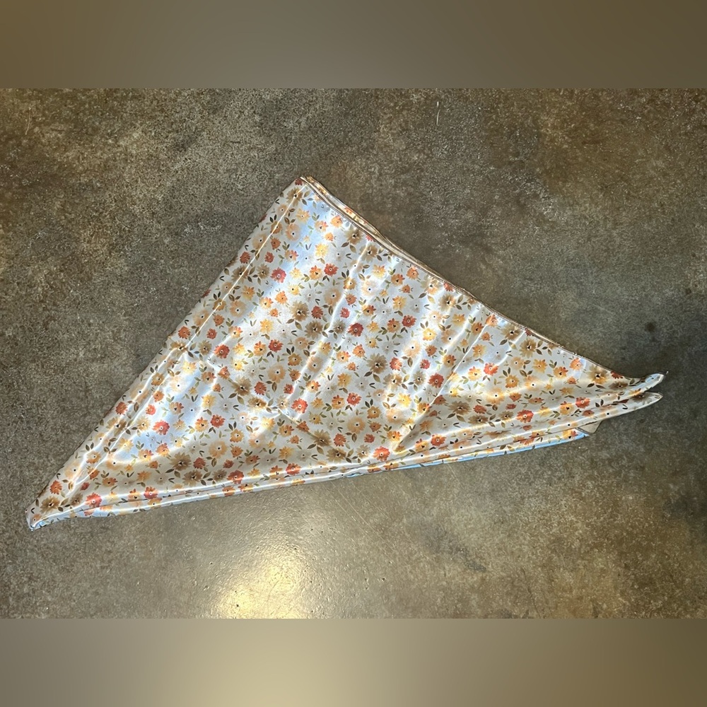 Cowgirl Western Floral Wildrag